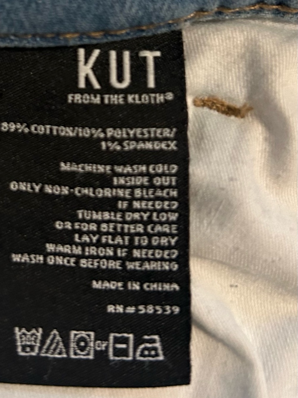 Kut from the Kloth Kelsey Mid Rise Wide Hem Ankle Flare Jeans Light Wash 12 - Picture 4 of 12
